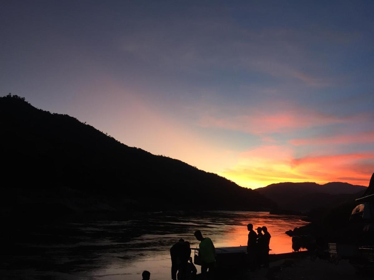 Mekong Backpackers Pakbeng Lejlighed Eksteriør billede