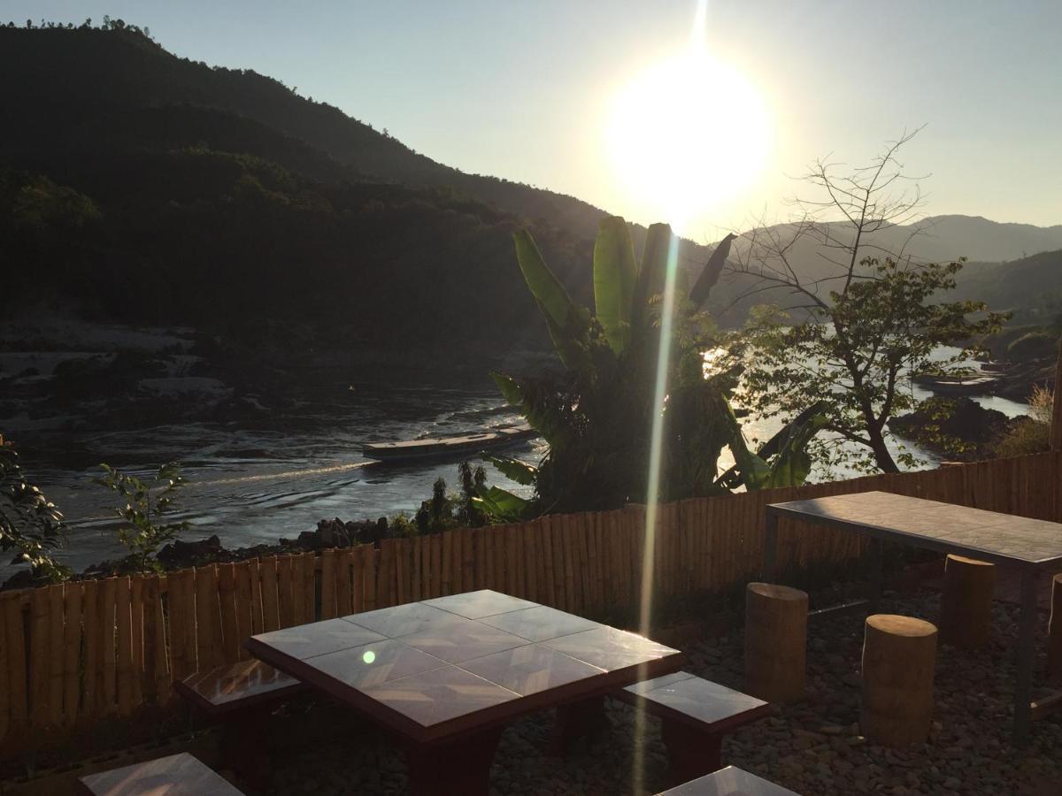 Mekong Backpackers Pakbeng Lejlighed Eksteriør billede