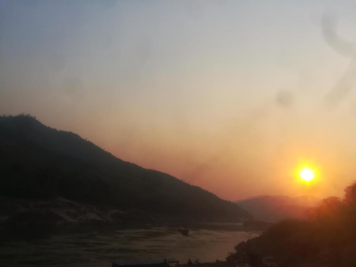 Mekong Backpackers Pakbeng Lejlighed Eksteriør billede